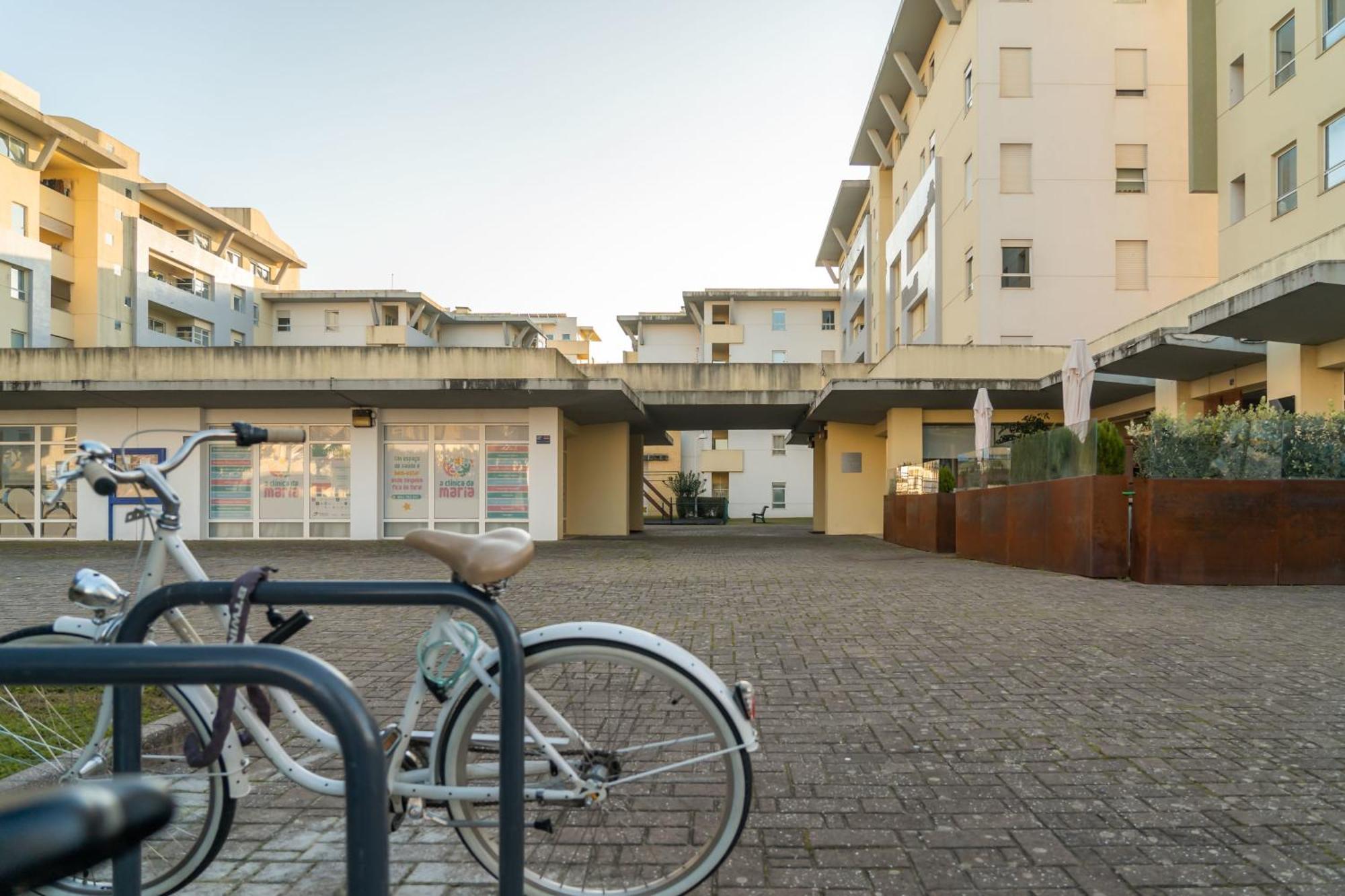 Apart T3 Com Piscina Tenis Ginasio E Parq Infant Lisboa المظهر الخارجي الصورة
